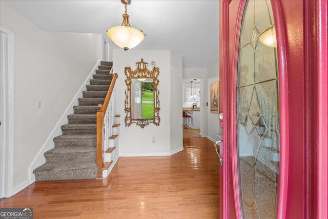 327 Swan Drive, Hiram, GA 30141