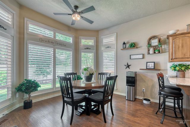 584 W Welch, Meridian, ID 83646