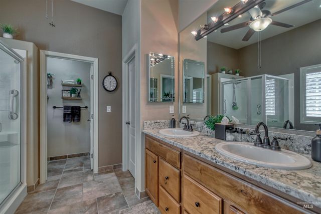 584 W Welch, Meridian, ID 83646