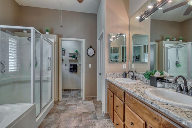 584 W Welch, Meridian, ID 83646