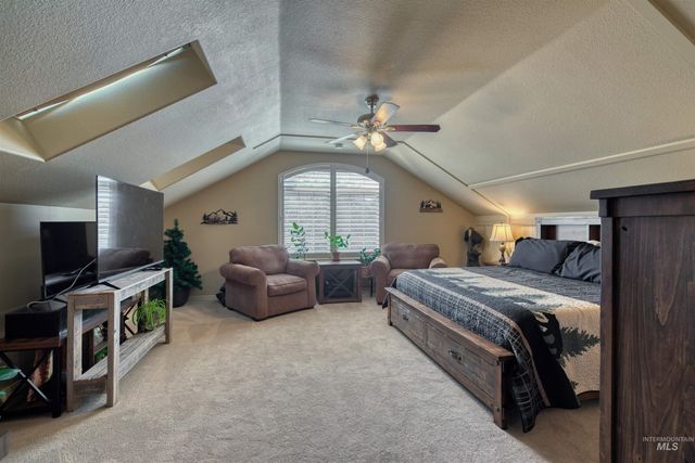 584 W Welch, Meridian, ID 83646