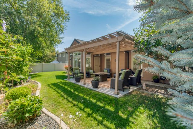 584 W Welch, Meridian, ID 83646