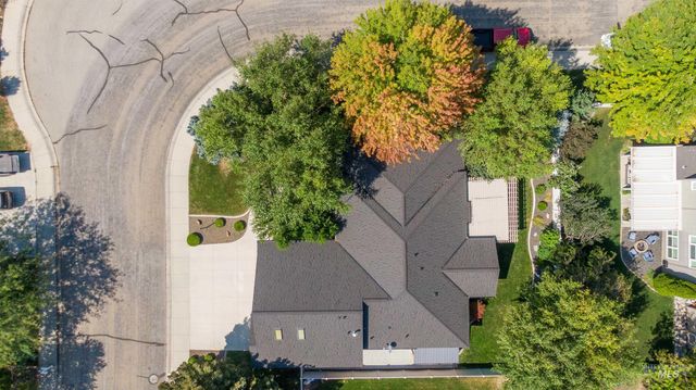 584 W Welch, Meridian, ID 83646