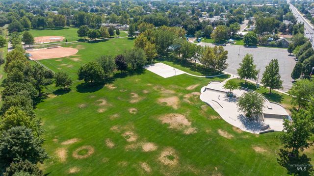 584 W Welch, Meridian, ID 83646