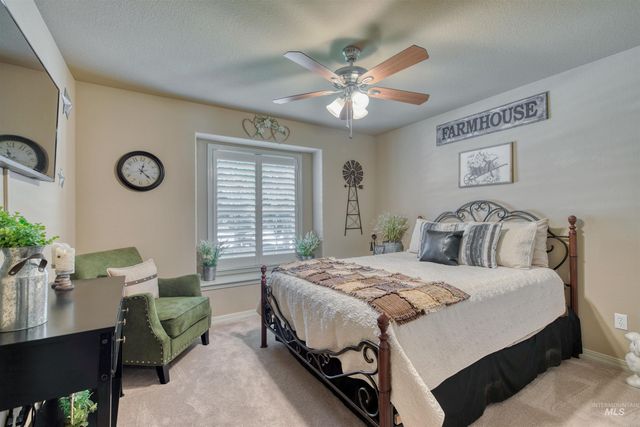 584 W Welch, Meridian, ID 83646