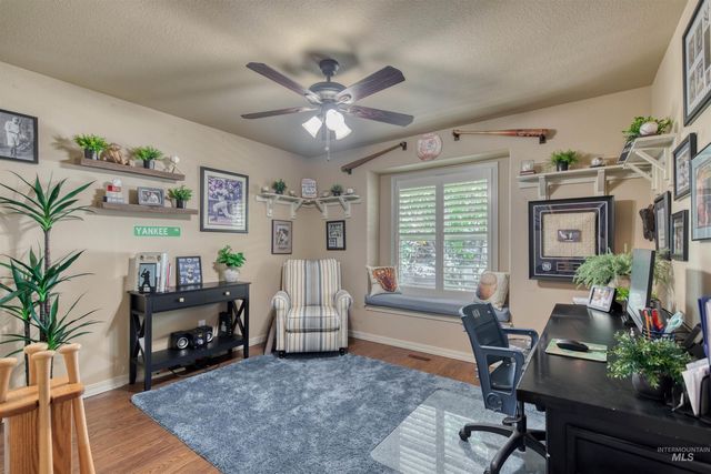 584 W Welch, Meridian, ID 83646