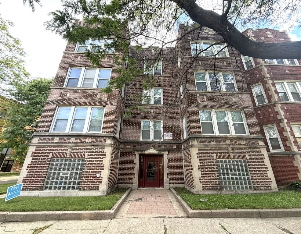 7656 S East End Avenue 2E, Chicago, IL 60649