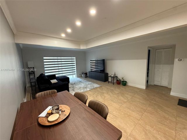 6101 N Falls Cir Drive 405, Lauderhill, FL 33319