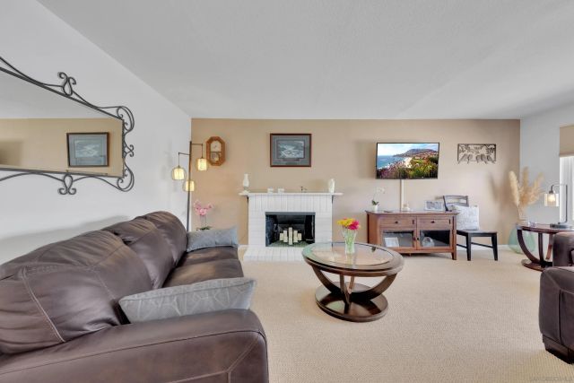 10851 Sandy Hook Rd, San Diego, CA 92126