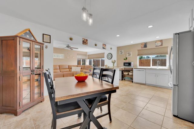 10851 Sandy Hook Rd, San Diego, CA 92126