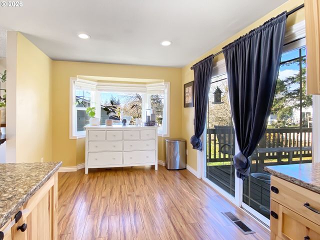 3877 Ne 3RD St, Gresham, OR 97030