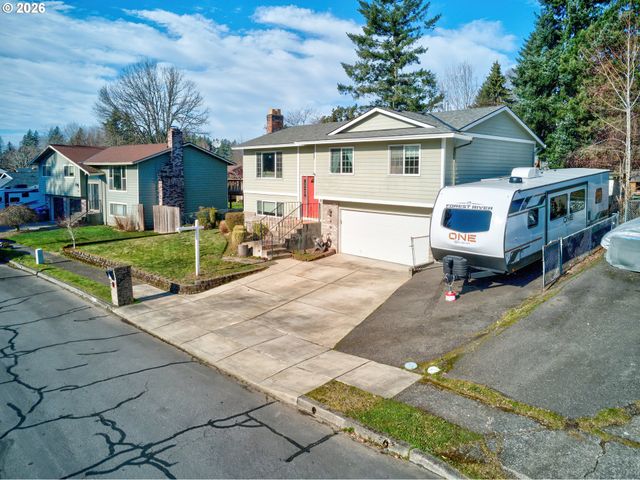 3877 Ne 3RD St, Gresham, OR 97030