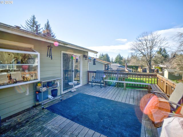 3877 Ne 3RD St, Gresham, OR 97030