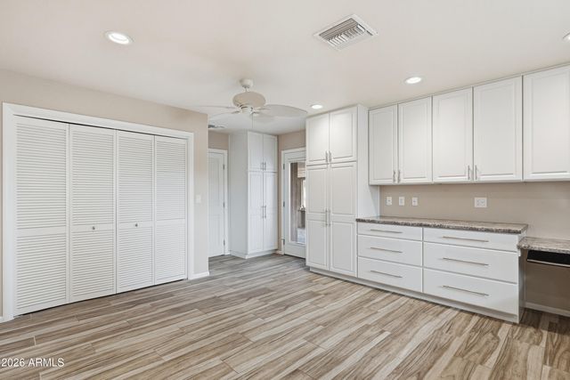 13837 N 103RD Avenue, Sun City, AZ 85351