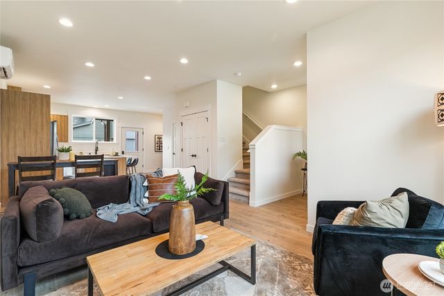 4238 Melrose Lane, Bellingham, WA 98226