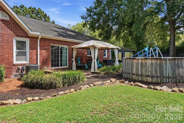 2416 Kannapolis Highway, Concord, NC 28027