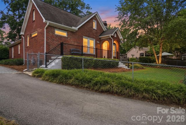2416 Kannapolis Highway, Concord, NC 28027