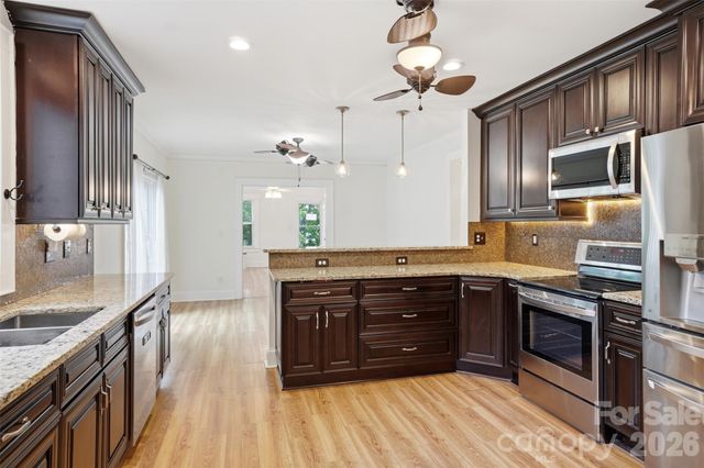 2416 Kannapolis Highway, Concord, NC 28027