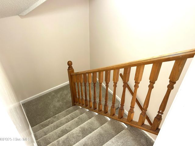 4921 Crosswinds Drive, Wilmington, NC 28409