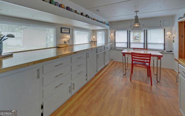 76 Periwinkle Lane, Cleveland, GA 30528