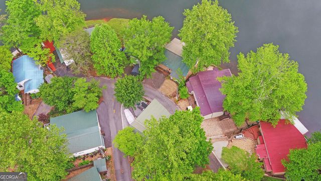 76 Periwinkle Lane, Cleveland, GA 30528