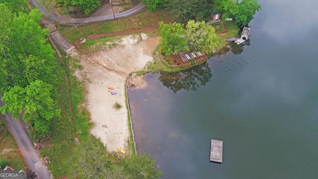 76 Periwinkle Lane, Cleveland, GA 30528