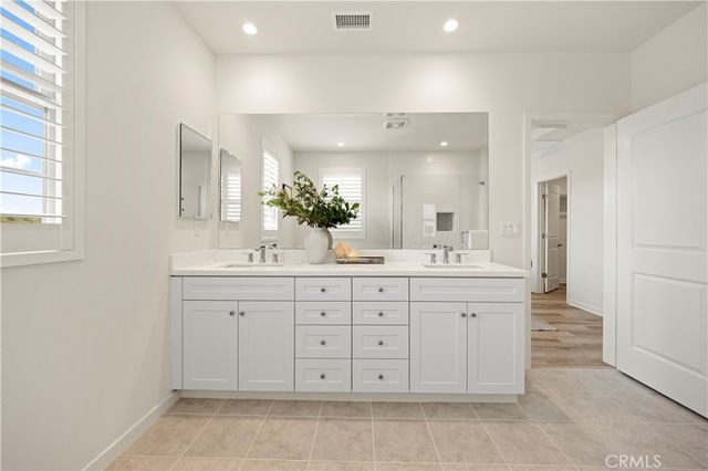 222 Ashby, Irvine, CA 92618