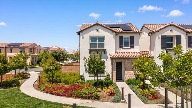 222 Ashby, Irvine, CA 92618
