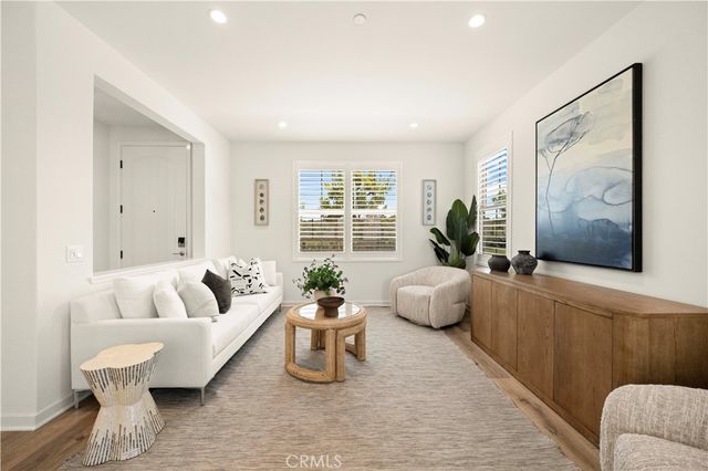 222 Ashby, Irvine, CA 92618