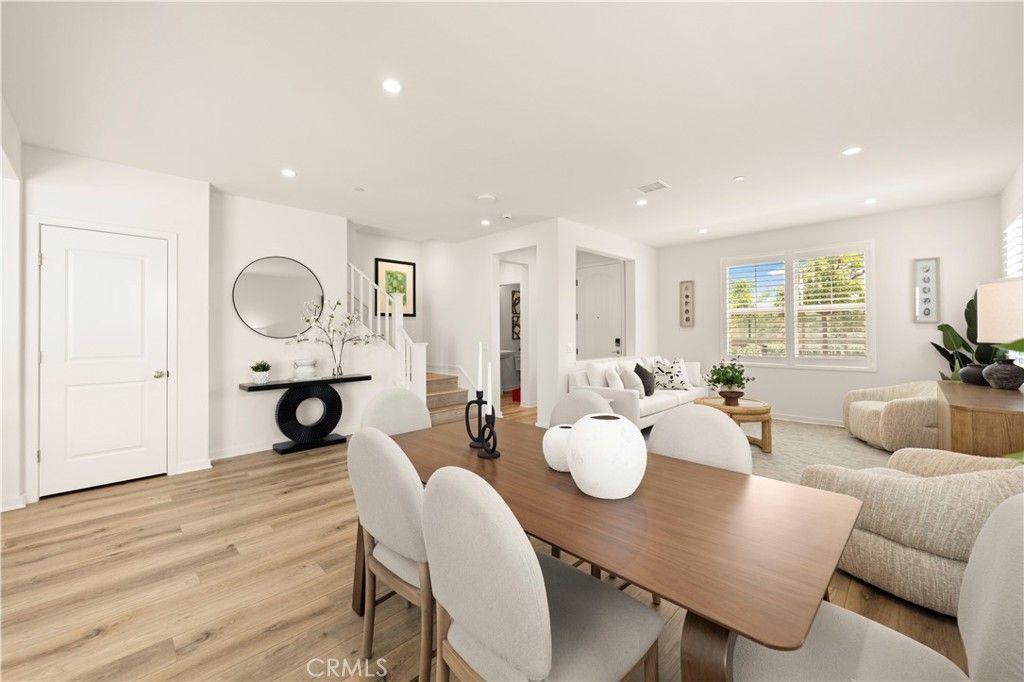 Image 15 of property listing at 222 Ashby, Irvine, CA 92618