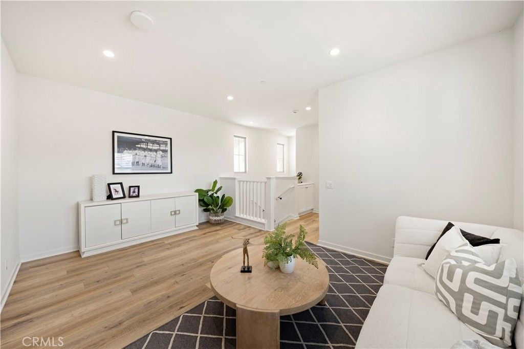 Image 29 of property listing at 222 Ashby, Irvine, CA 92618