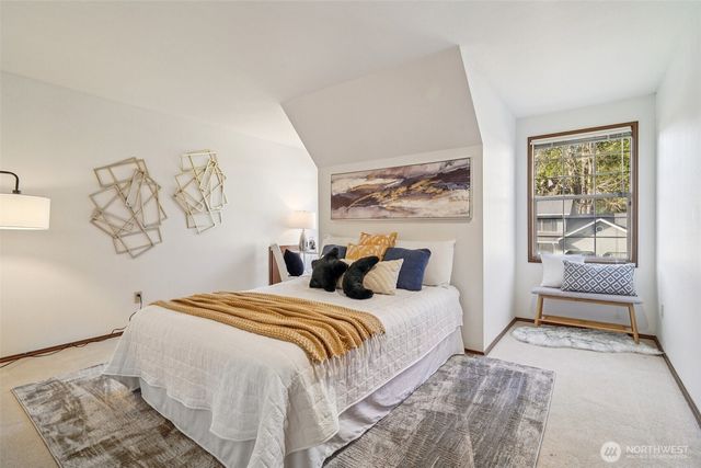 14335 SE 63rd Street, Bellevue, WA 98006