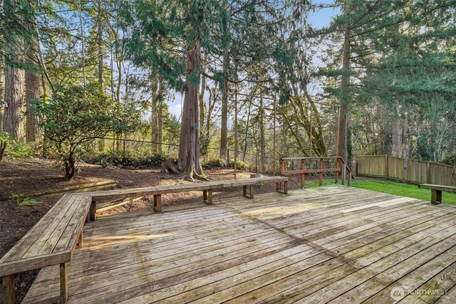 14335 SE 63rd Street, Bellevue, WA 98006