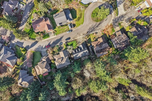 14335 SE 63rd Street, Bellevue, WA 98006