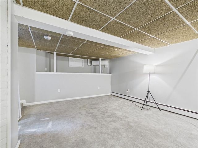 45 Park St, Norfolk, MA 02056