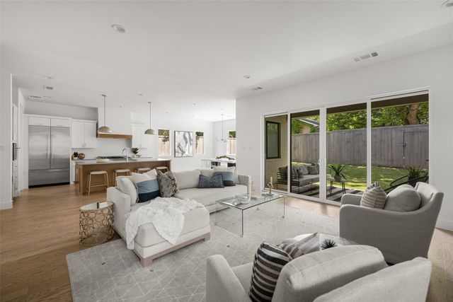 6322 Malcolm Drive, Dallas, TX 75214