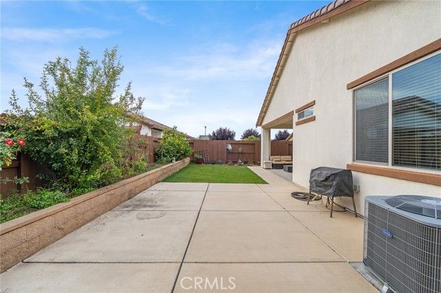 9276 Red Thistle Court, Sacramento, CA 95829