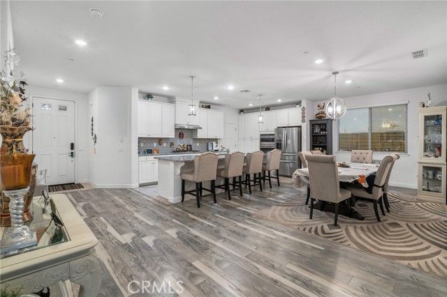 9276 Red Thistle Court, Sacramento, CA 95829