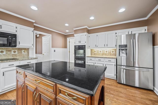 2205 Parliament Drive, Lawrenceville, GA 30043