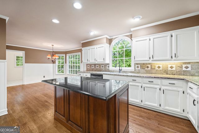 2205 Parliament Drive, Lawrenceville, GA 30043