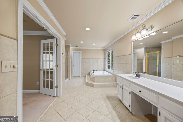 2205 Parliament Drive, Lawrenceville, GA 30043