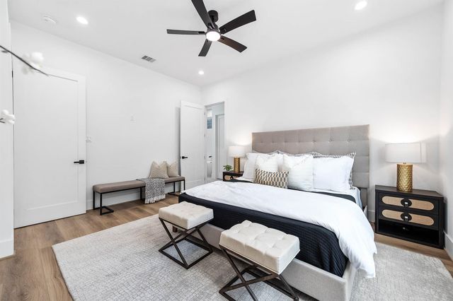 329 N Nagle Street, Houston, TX 77003