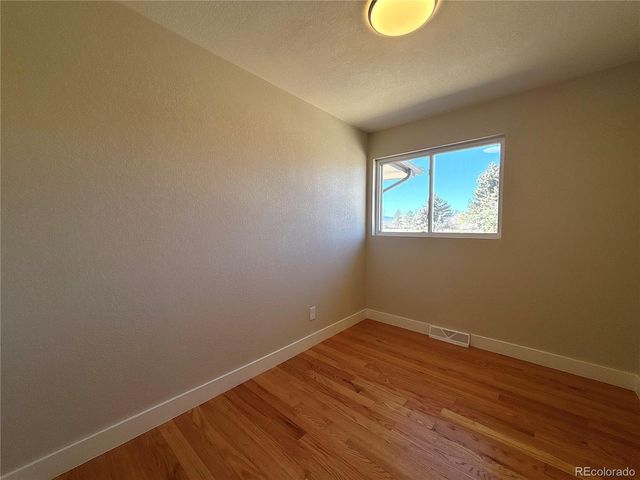 4180 S Jason Street, Englewood, CO 80110