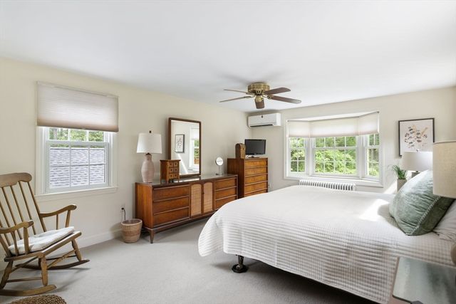 494 Cushing, Hingham, MA 02043