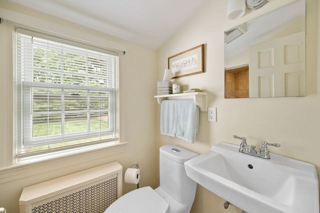 494 Cushing, Hingham, MA 02043