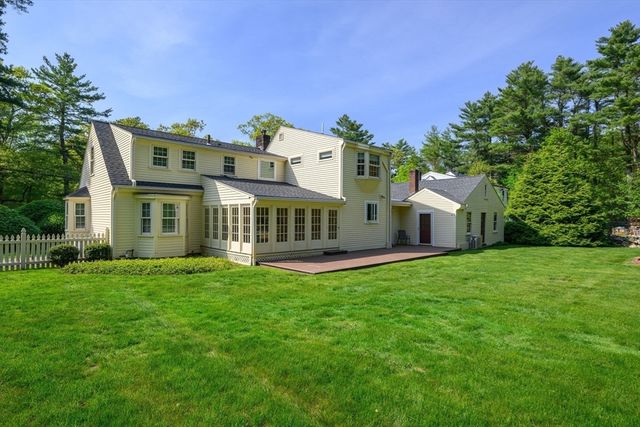 494 Cushing, Hingham, MA 02043