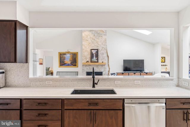 93 GLADE CIR W, Rehoboth Beach, DE 19971