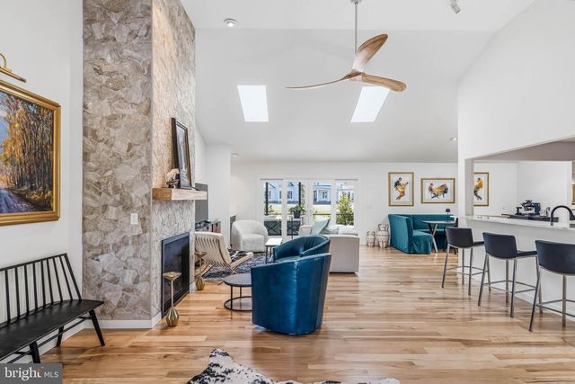 93 GLADE CIR W, Rehoboth Beach, DE 19971