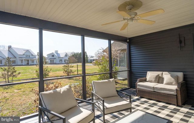 93 GLADE CIR W, Rehoboth Beach, DE 19971