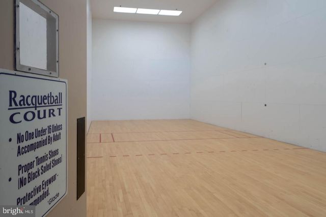 93 GLADE CIR W, Rehoboth Beach, DE 19971